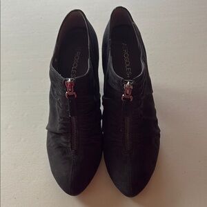 Aerosoles Women's Black Zipper Shoes